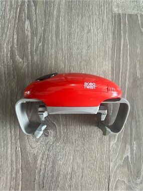 RoboTwist Automatic Jar Opener